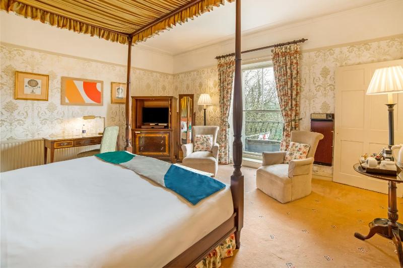 Superior Double Room image 3