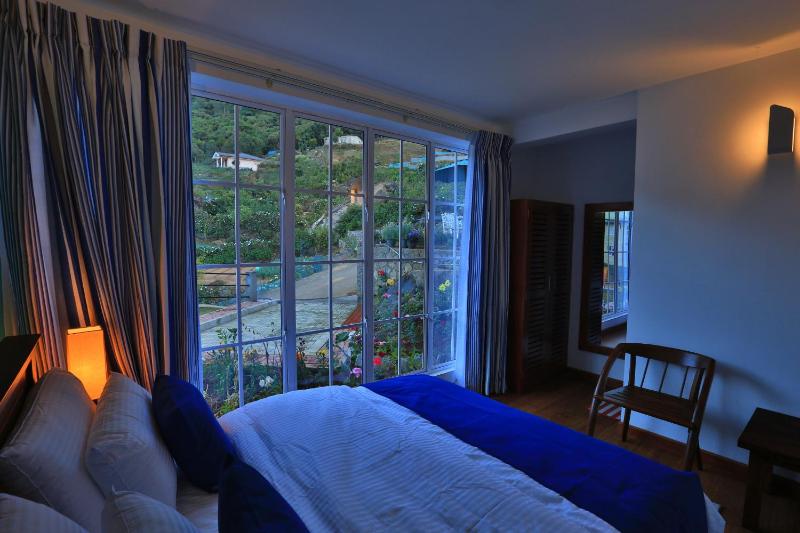 Lemas Holiday Bungalow - image 11