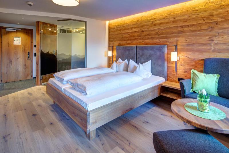 Deluxe Double Room with Castle View image 2