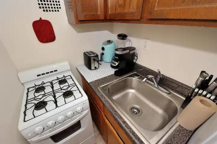 Amazing Upper East Side Studio! Epic Location! June To Aug 90 Days Stay Required - image 7