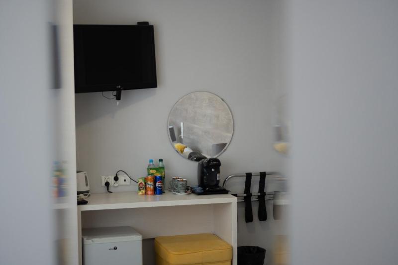Premium Double Room image 2