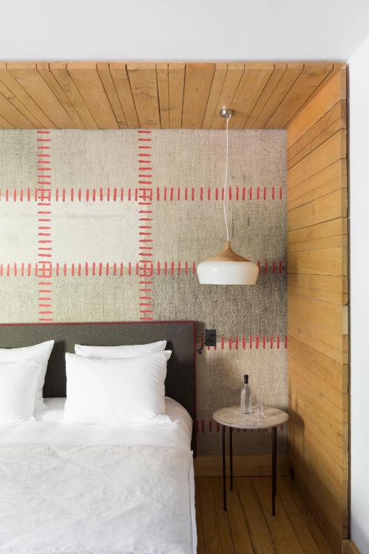 Superior Double Room image 3
