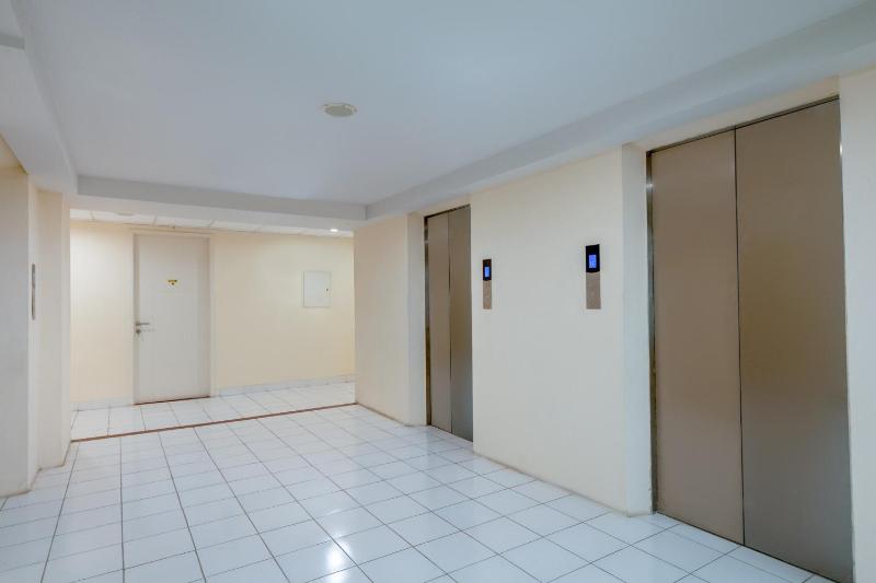 OYO Life 2837 Apartment Dramaga Tower - image 19