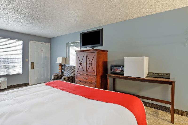 King Room image 2