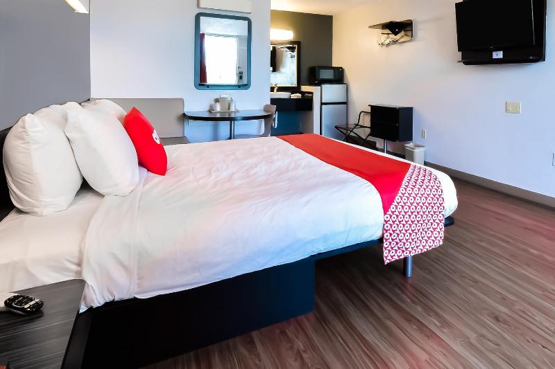 King Room image 4