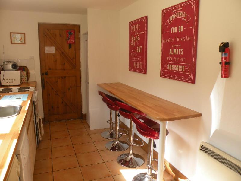 Two-Bedroom House East image 3