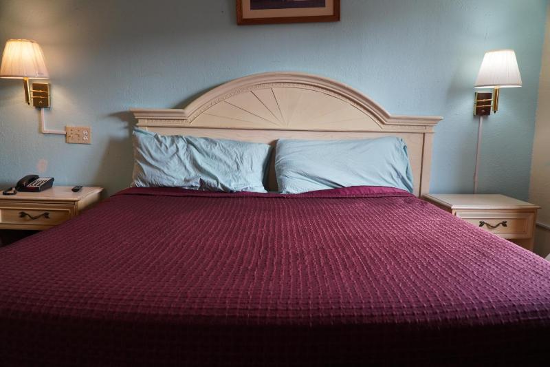 King Room image 4