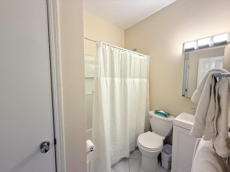 Copley House Extended Stay - image 4