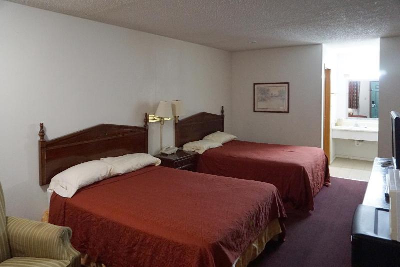 Double Room with Two Double Beds image 1