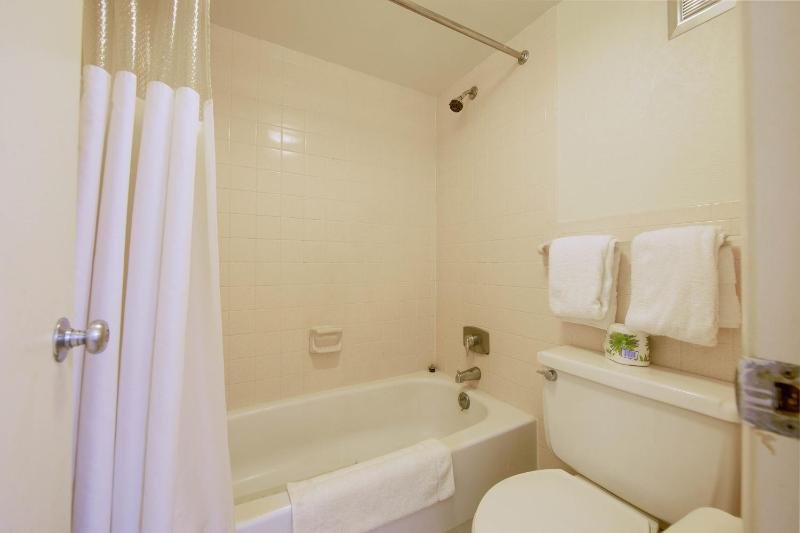 King Room image 2