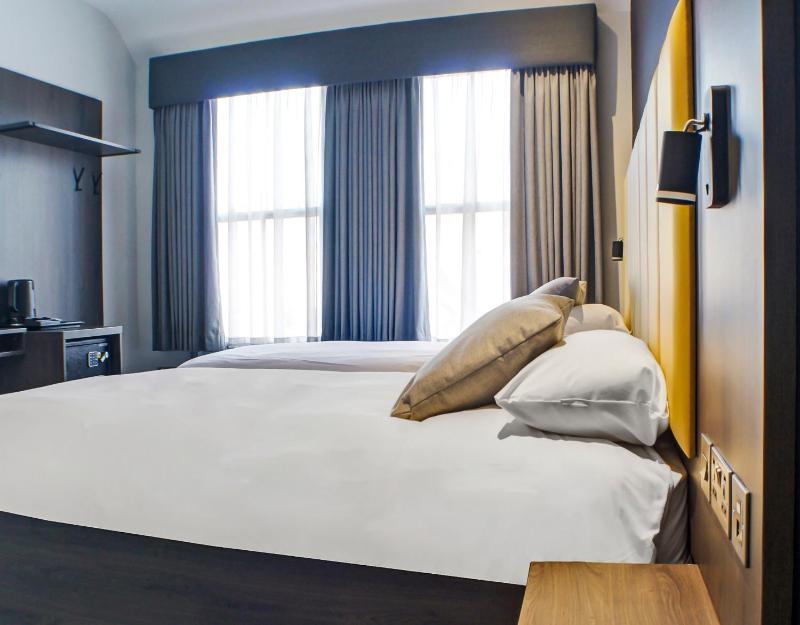 Standard Family of 3 Room image 4