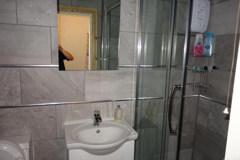 Standard Double Room image 2