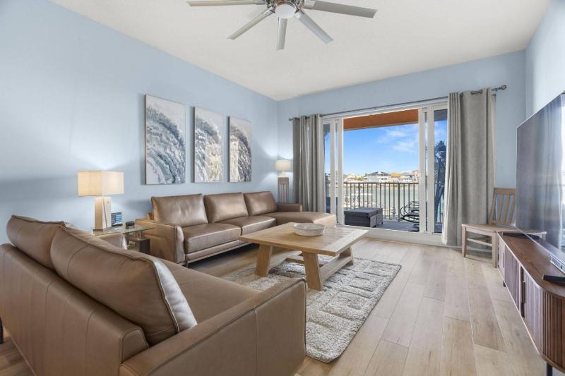 206 Harborview Grande - image 34