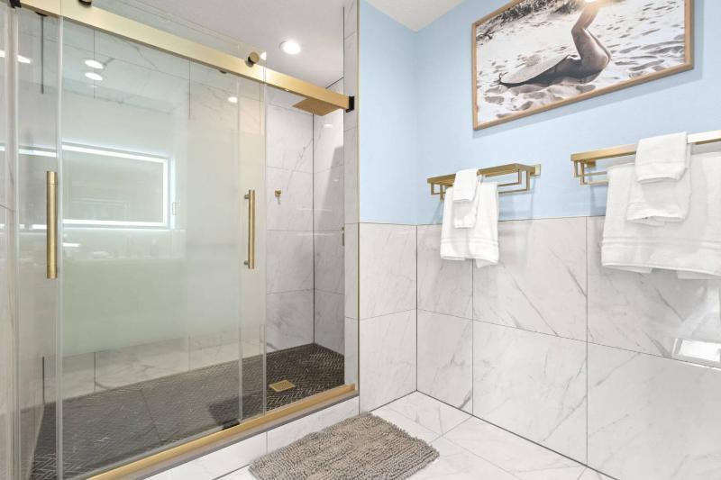 206 Harborview Grande - image 43