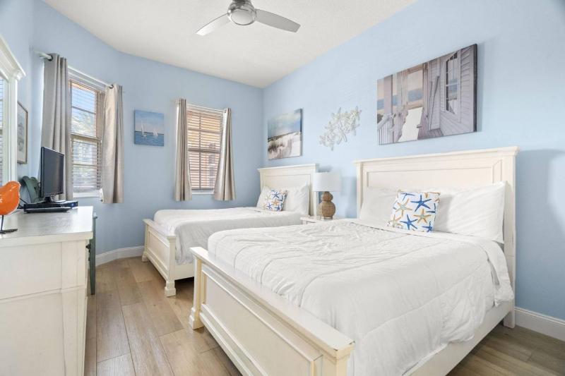 206 Harborview Grande - image 26