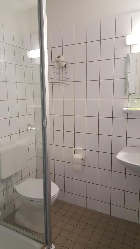 Double Room with Balcony image 4