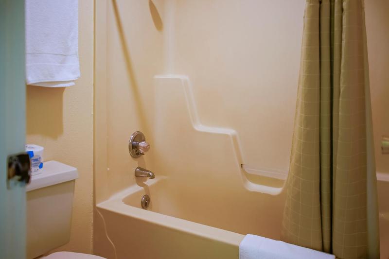 King Room image 2