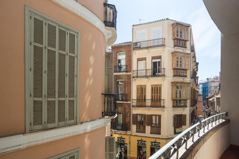 Chinitas Santos Apartments - image 28