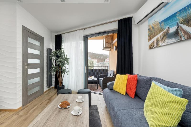 Apartamenty Horyzont SeaView by Rent like home - image 29