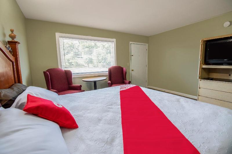 King Room image 4