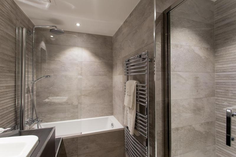 Junior Suite (4 Adults) image 2