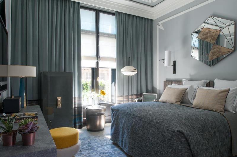 Superior Double Room image 3