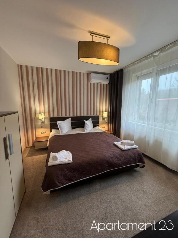 Large Two-Bedroom Apartment image 1
