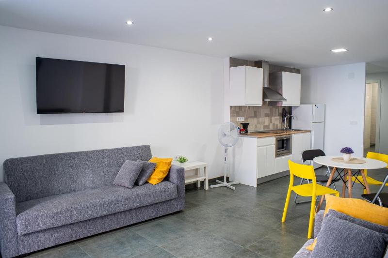 Loft Entero Centro Alicante - image 35
