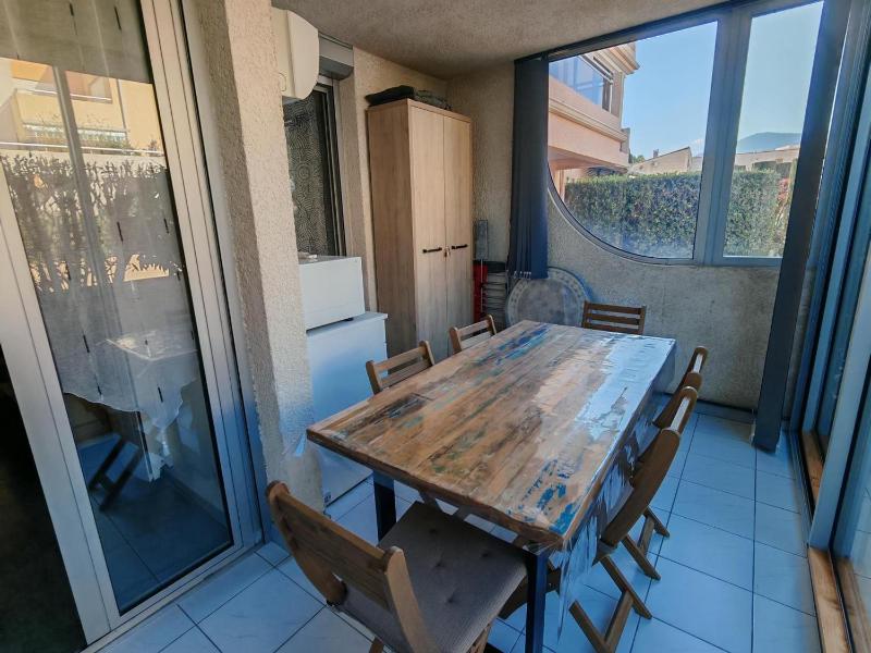 Appartement moderne 2 chambres proche plage et parking privatif - FR-1-732-104 - image 11