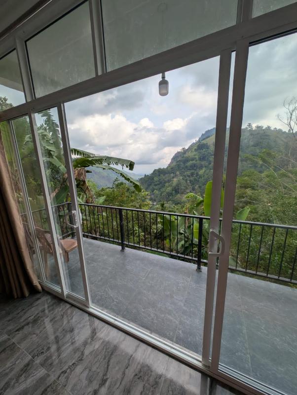 Chamodya Home Stay - image 39