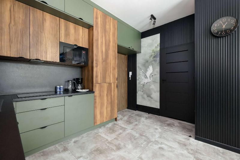Ku Morzu 1D Elegancki Apartament z Parkingiem by Noclegi Renters - image 24
