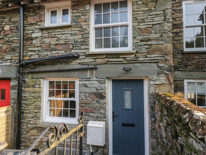 Dove Cottage - image 10