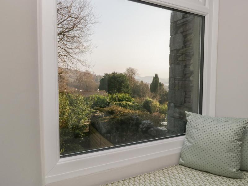 Dove Cottage - image 42