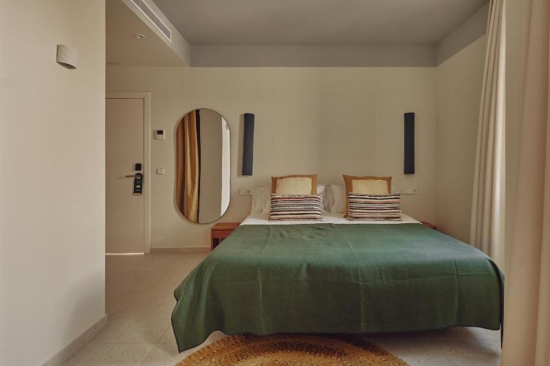 Suite with Terrace image 1