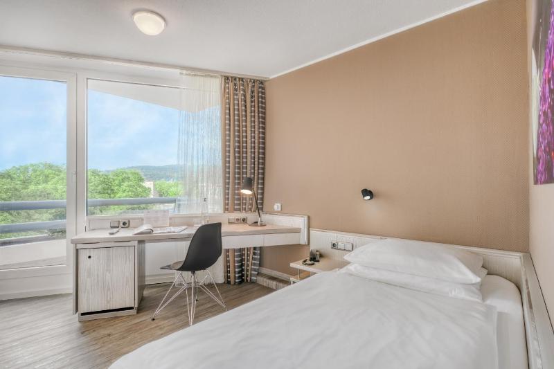 Standard Single Room image 1