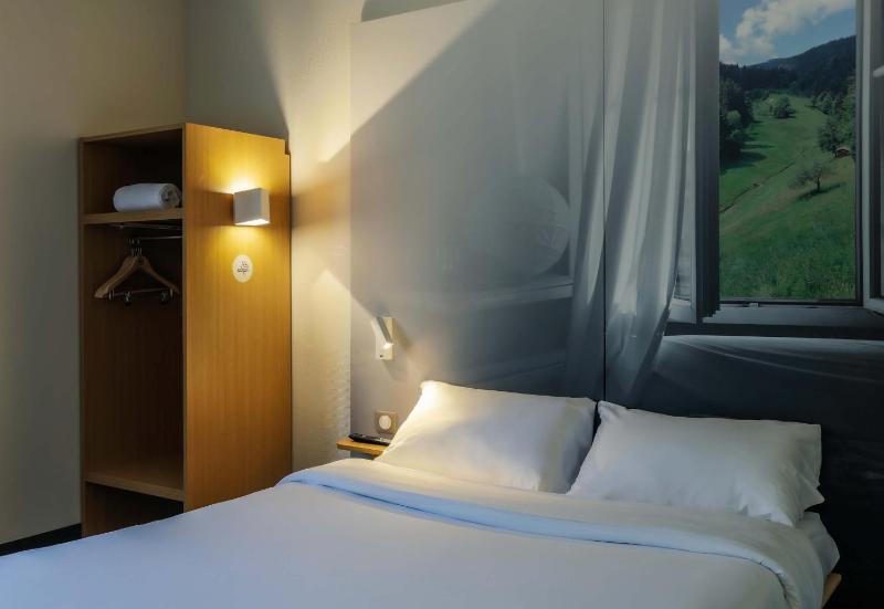 Double Room - Disability Access image 2