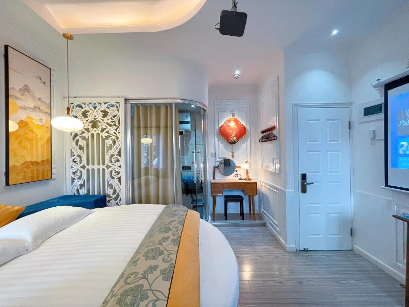 Gulangyu Yuanzhongyuan Homestay - image 16
