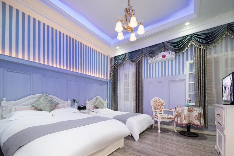 Gulangyu Yuanzhongyuan Homestay - image 7