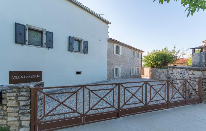 Villa with Private Pool image 4