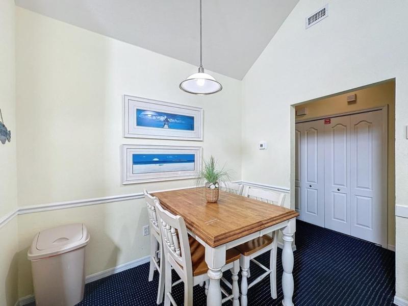 Two Bedroom Condo near Disney condo - image 23