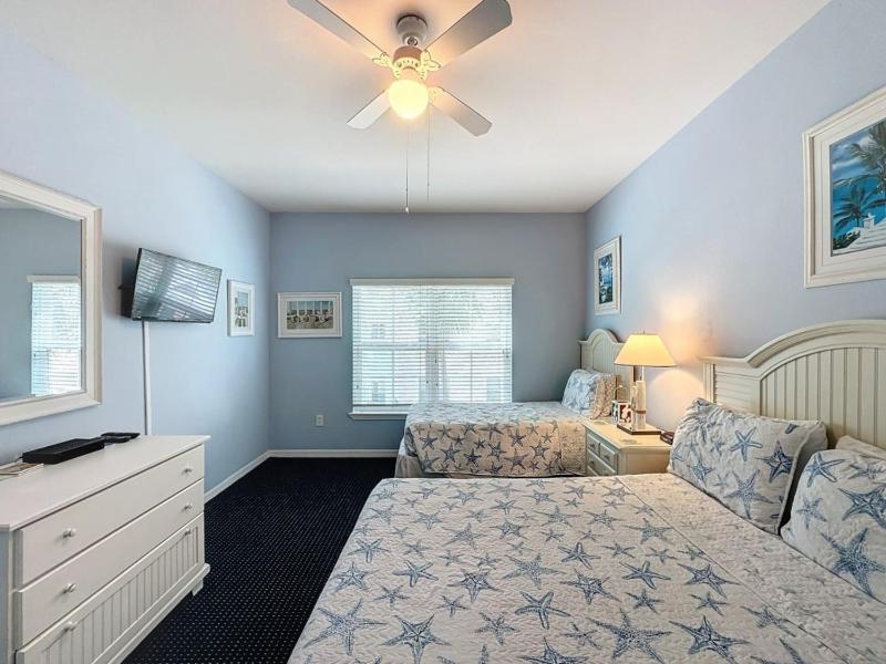 Two Bedroom Condo near Disney condo - image 29