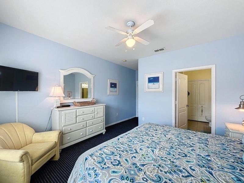 Two Bedroom Condo near Disney condo - image 43