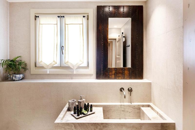 Kohili Villas - Sea View Residences - image 22