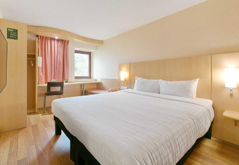 B&B HOTEL Le Mans Centre Cathedrale - image 7