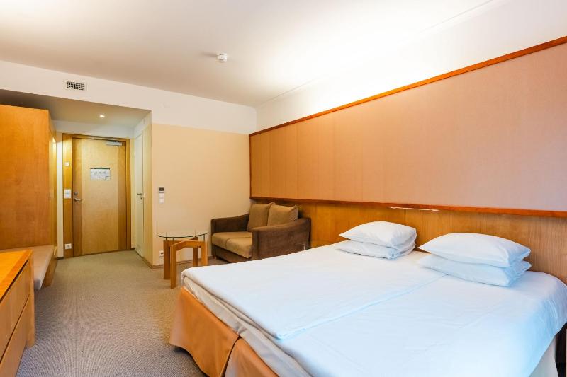 Superior Double or Twin Room image 1