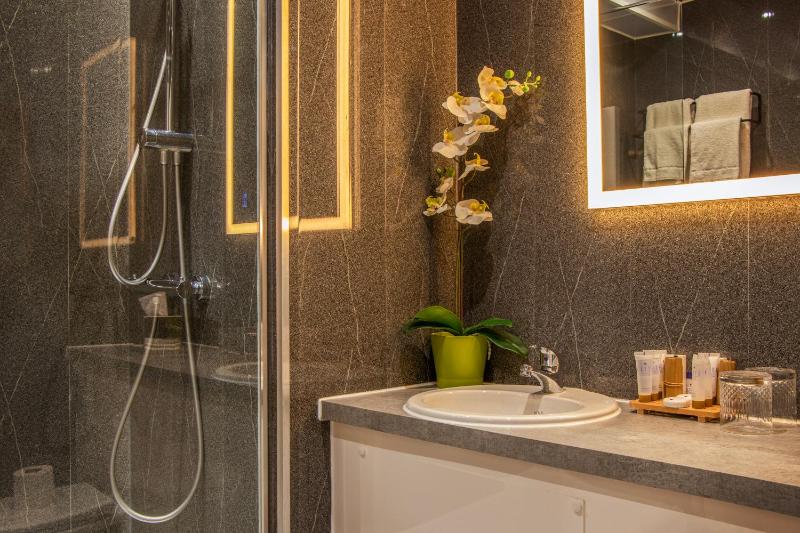 Suite image 2