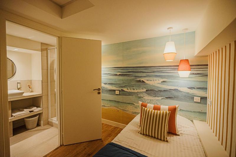 Ocean Triple Room image 2