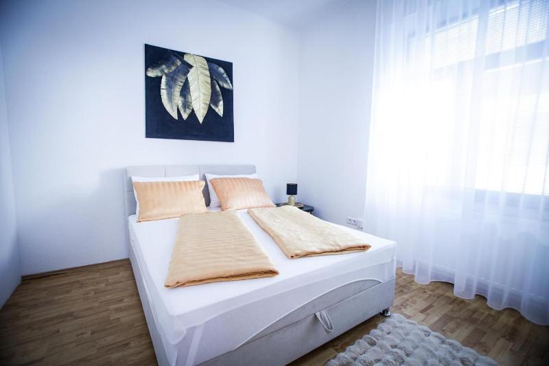 Apartman Eden Bihać - image 12