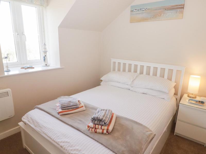 Daffodil Apartment - image 15