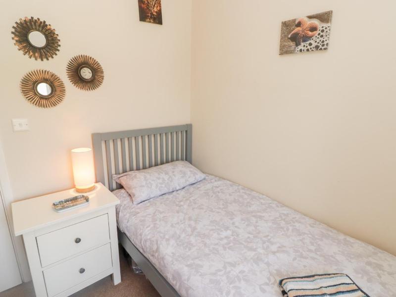 Daffodil Apartment - image 7